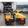 LED Lamp Hydraulic Motor Famous Engine Road Roller For Sale (FYL-890)